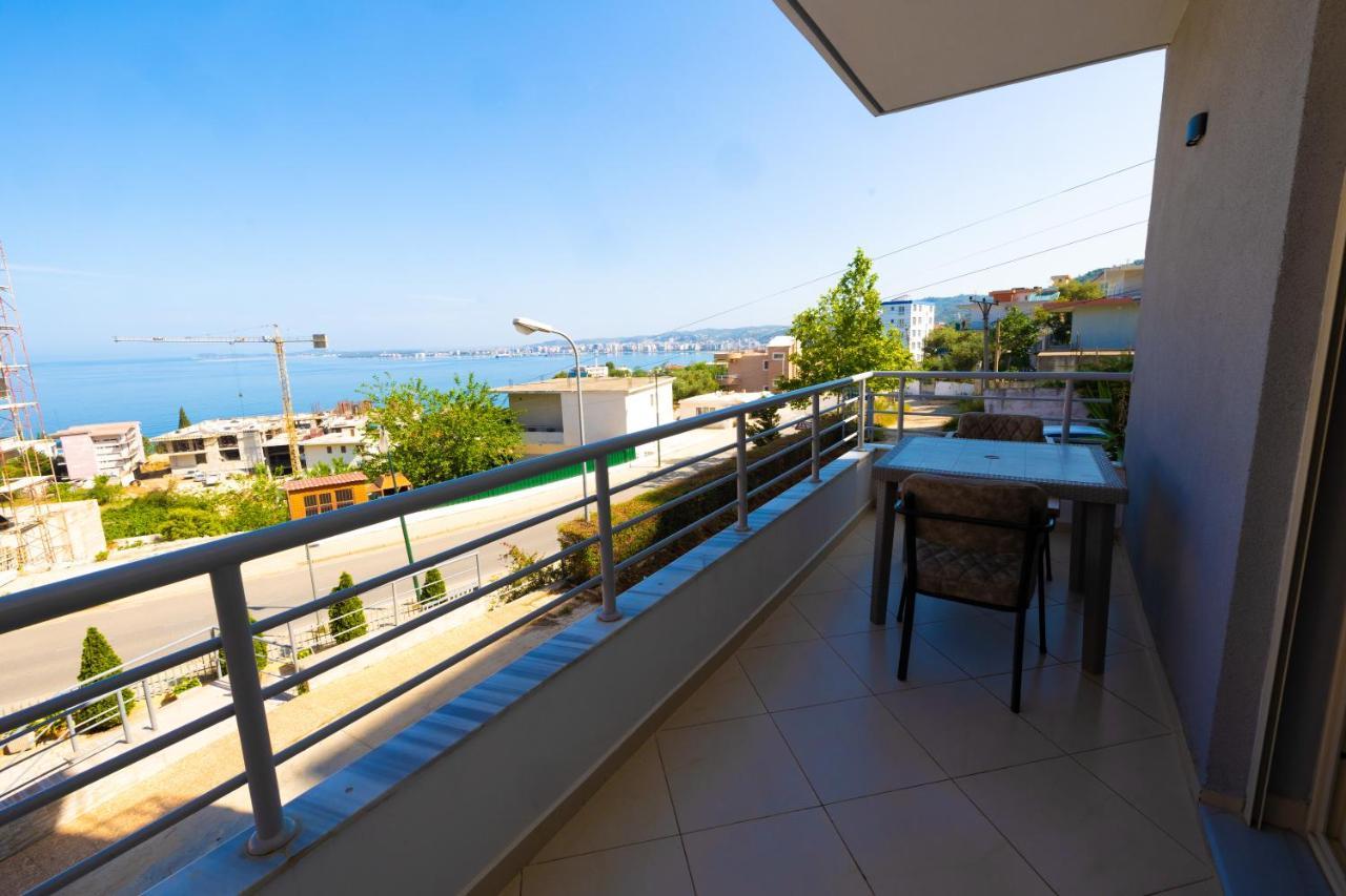 New Donantelo Hotel Vlorë 外观 照片